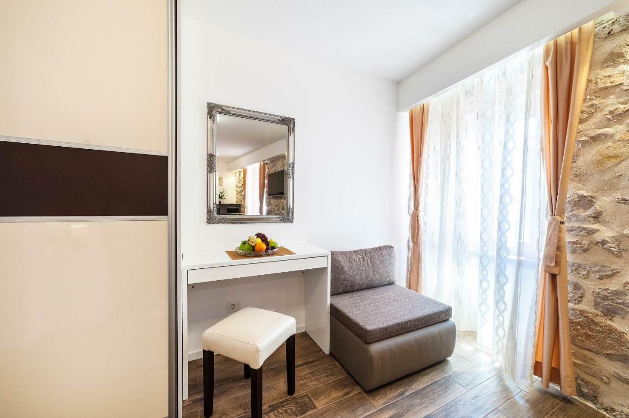 Apartments Palace Rialto 希贝尼克 外观 照片