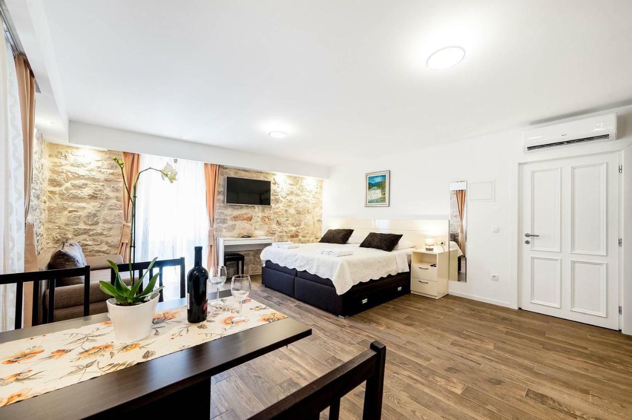 Apartments Palace Rialto 希贝尼克 外观 照片