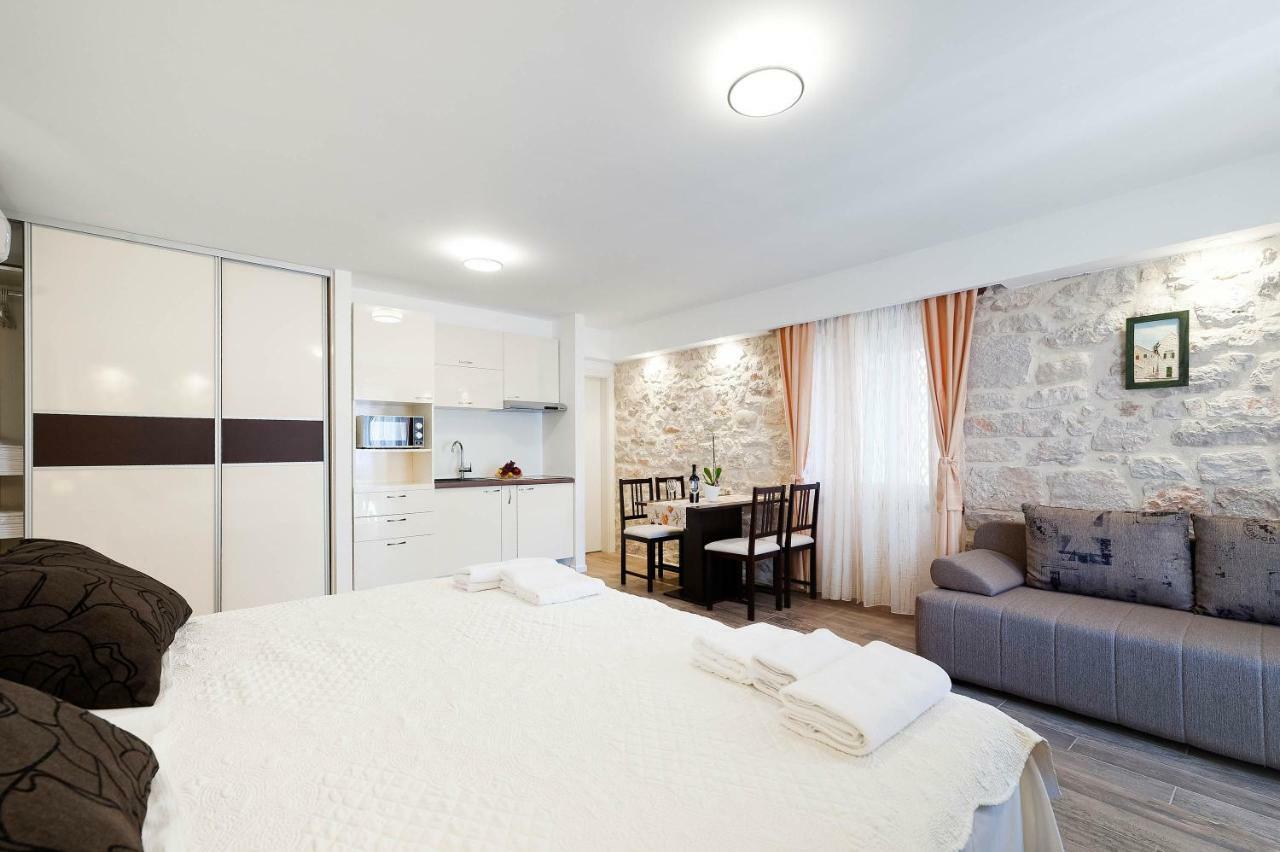 Apartments Palace Rialto 希贝尼克 外观 照片