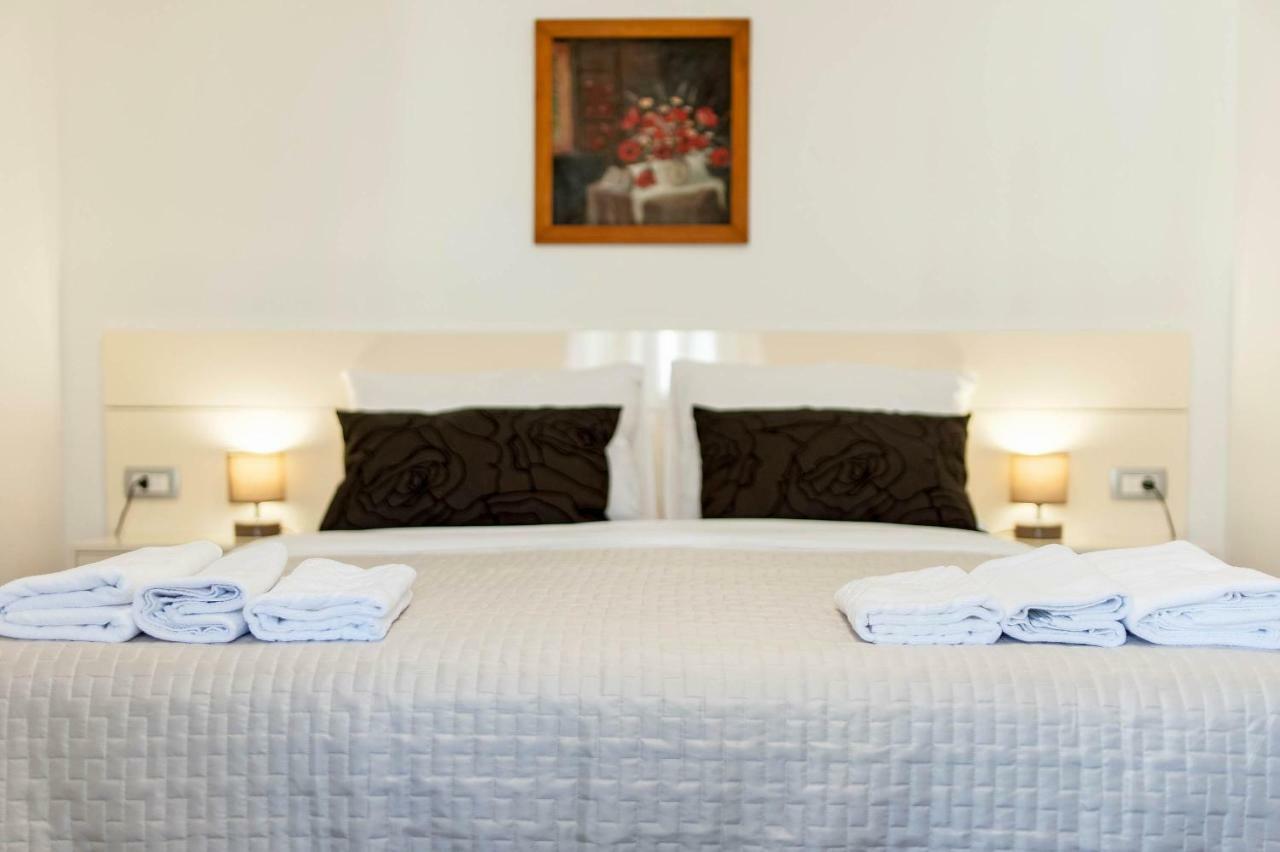 Apartments Palace Rialto 希贝尼克 外观 照片